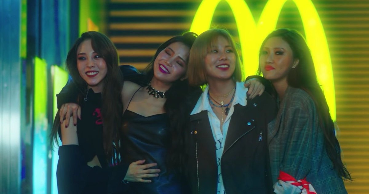 byulcapri's tweet photo. Hoy se cumplen 2000 días desde que mamamoo debutó BUENO sigo sensible 😢
@RBW_MAMAMOO
#MAMAMOO2000DAYS https://t.co/5ANPo1zXgh