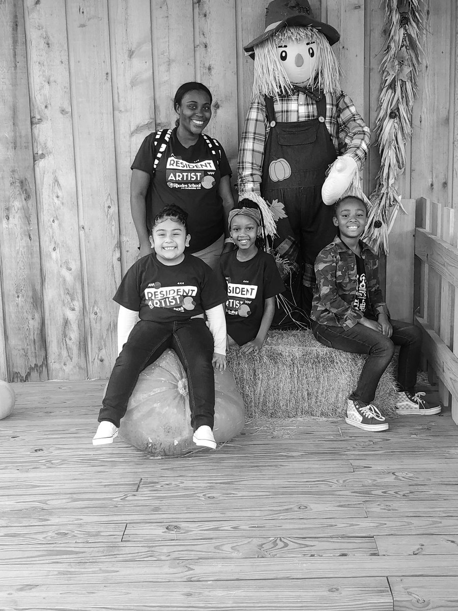HJackson_RSPA's tweet photo. Learning Lab fun with a few of my kiddos!! #1stgrade https://t.co/2qfQEo6FgJ