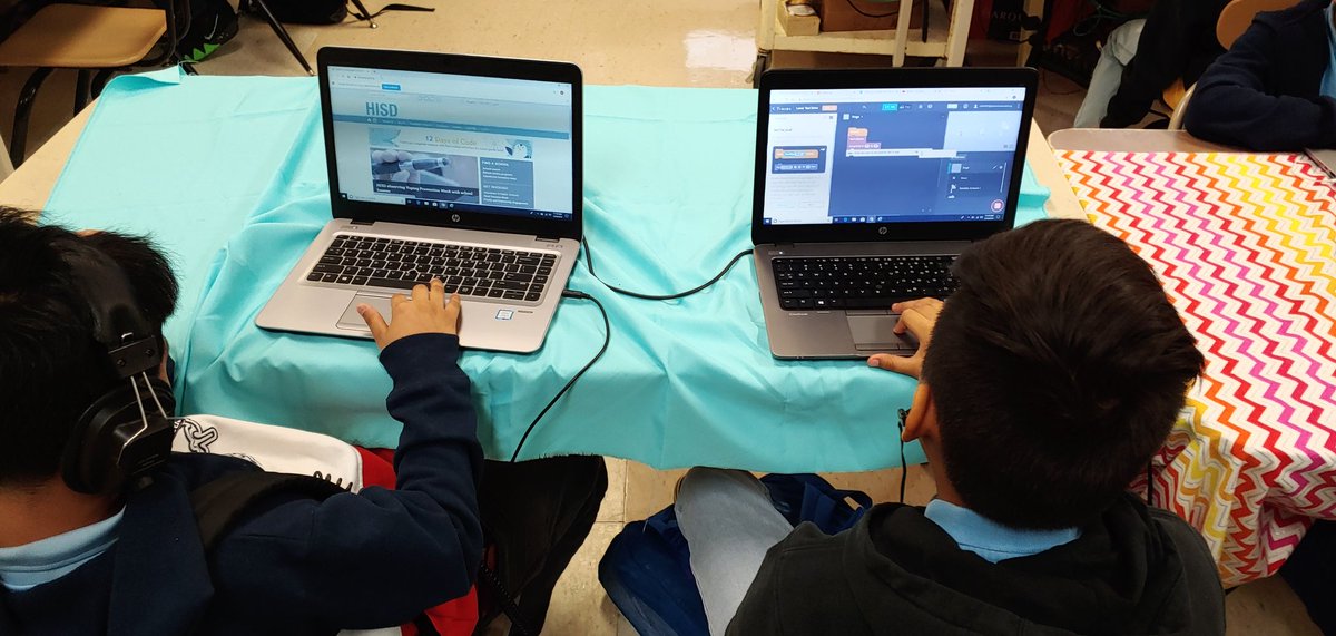 Marshall_HISD's tweet photo. #hisd #csweek #hisdecode #CSforgood #houstonisd #tynker #day7 #12daysofcode @gotynker @HISD_Inst_tech @HoustonISD #Apple https://t.co/hghze2GTDP