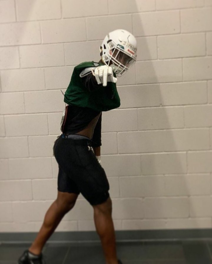 Keyfrmm321's tweet photo. Beyond blessed and thankful to receive an offer from independence CC @_CoachMartin_ @WalterRamsay4 @Mtf_sam @DreamU_IndyFB @4kkeyy #DREAMU #INDYFOOTBALL #ItGetsBetter https://t.co/bFkeaQk40n