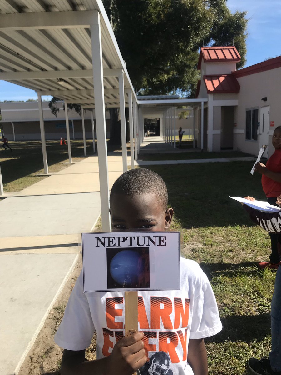 EmilyHarmsen's tweet photo. “Walked out” a model of the solar system today! That was great fun! They loved it! Inner vs. outer! 😍#BIF5 @MsMahler_OCPS @RyanCarlsonOCPS https://t.co/I6PmFr3iK0