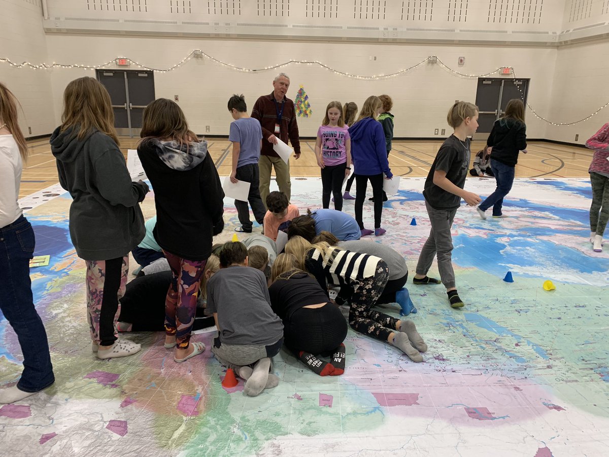 mrstaylorgrade5's tweet photo. Learning about geography and Canada’s stories and History. @mrstaylorgrade5 @IRIC_WC @WCPS72 https://t.co/3UYCUnHtyP