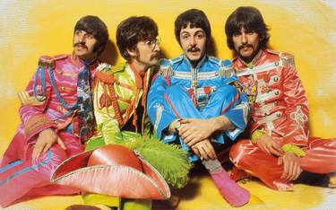 LBeatlemania's tweet photo. We're Sergeant Pepper's Lonely Hearts Club Band
We hope you will enjoy the show
Sergeant Pepper's Lonely Hearts Club Band
Sit back and let the evening go
Sergeant Pepper's Lonely
Sergeant Pepper's Lonely
Sergeant Pepper's Lonely Hearts Club Band 
#TheBeatles https://t.co/ZdHElzEo9n