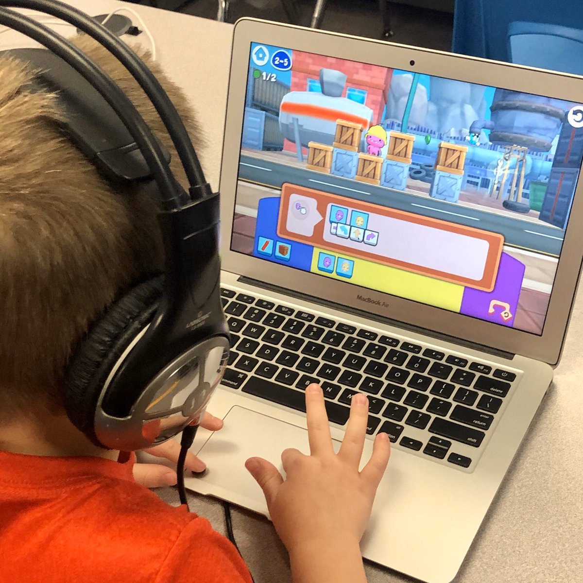 CCProvance's tweet photo. Randolph kindergartners and Jake the dog were busy building algorithms today with @codesparkapp The Foos! #HourofCode #LpsOrg #LPSCompSci https://t.co/nXbi9IJKb4