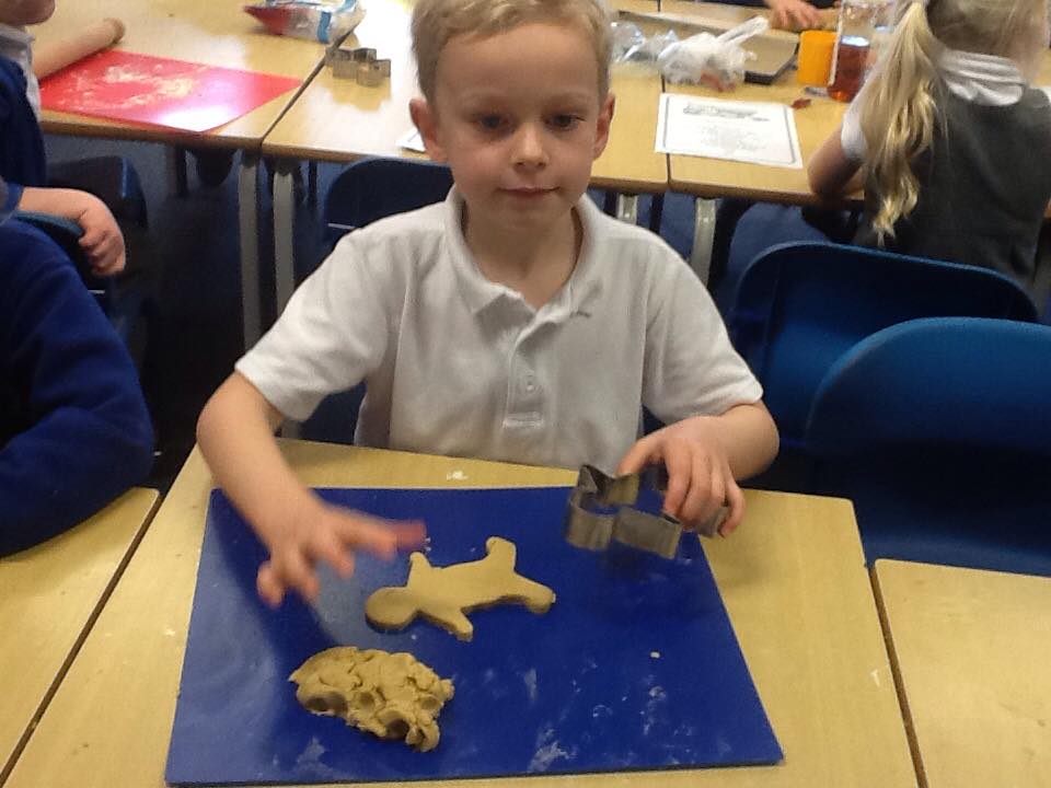 wclpsyear1's tweet photo. Superb baking skills. https://t.co/Rti3Luv96Z