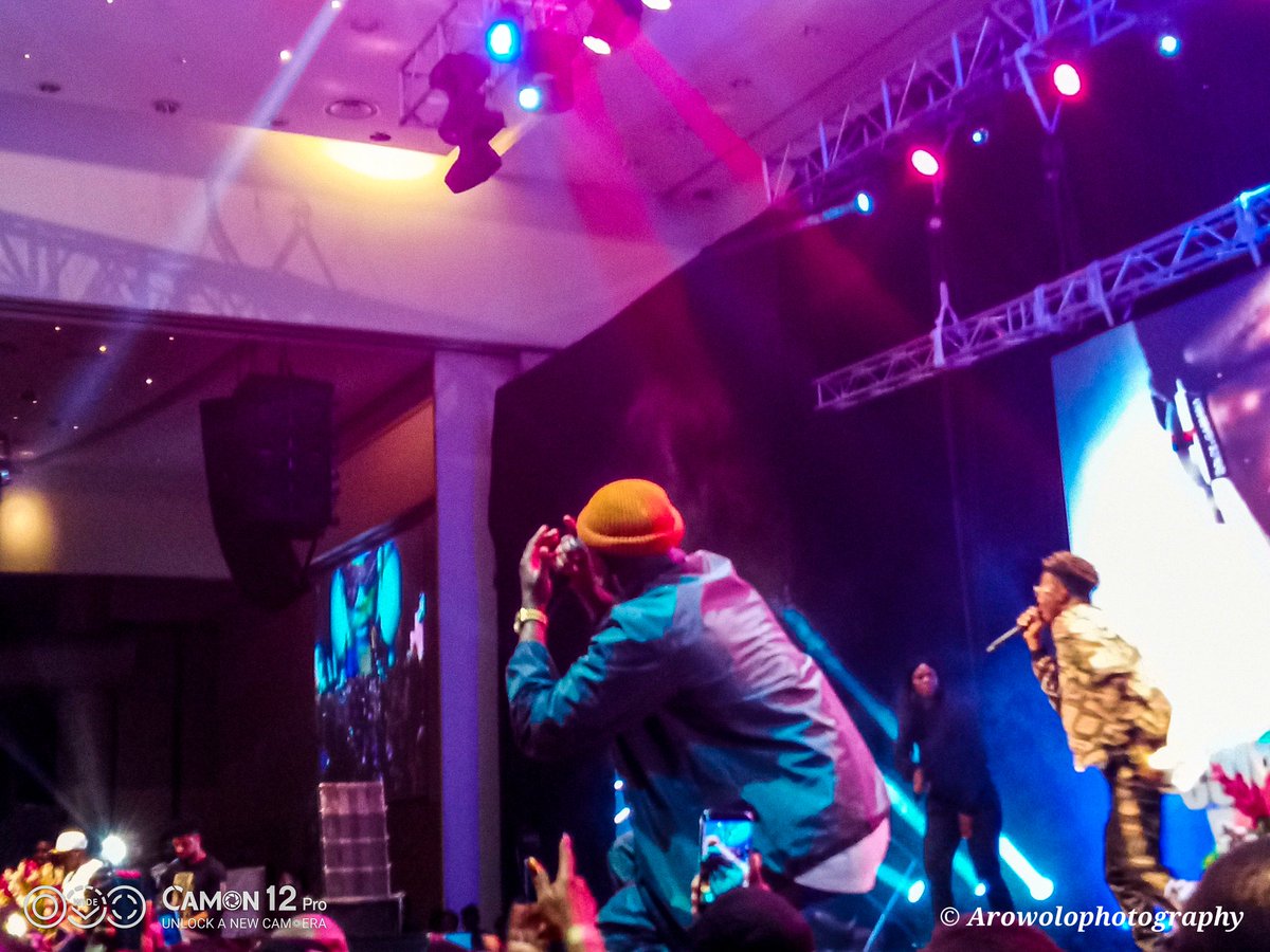 arowolo_fatai's tweet image. I had maximum fun yesterday at Eko Conventional Center.
Here are some pictures I shot of @iamkissdaniel with my TECNO Camon12Pro by @tecnomobile #ParteAfterParte #photooftheday #vadoo #kizzdanielconcert #smartphonephotography