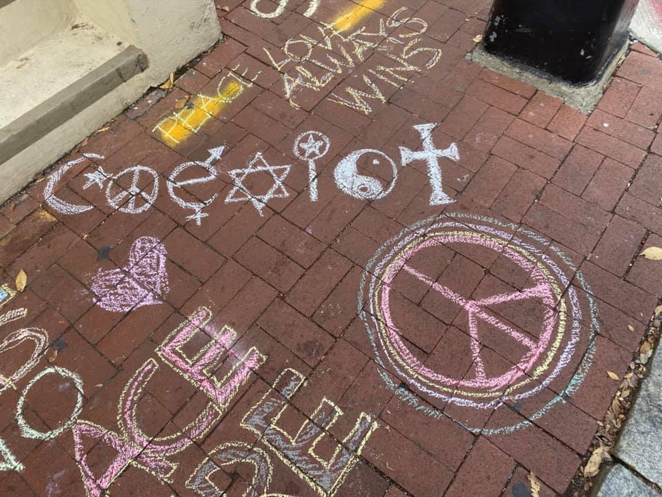 The Hooligans were out yesterday, spreading love to a synagogue in DC that was vandalized with hate symbols.  Show love to your neighbors! #chooselove <a href="/SixthandI/">Sixth & I</a>