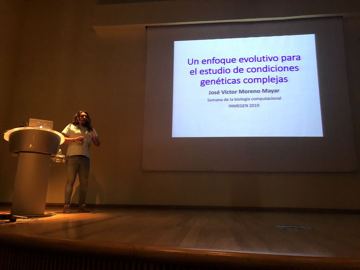 Iehchel's tweet photo. José Víctor Moreno Mayar habla de efectos de selección en estudios de asociación genética en la semana de la Biología Computacional del @INMEGEN 

#SemanaBioComp
#CompBioFest https://t.co/8diw3AOoop