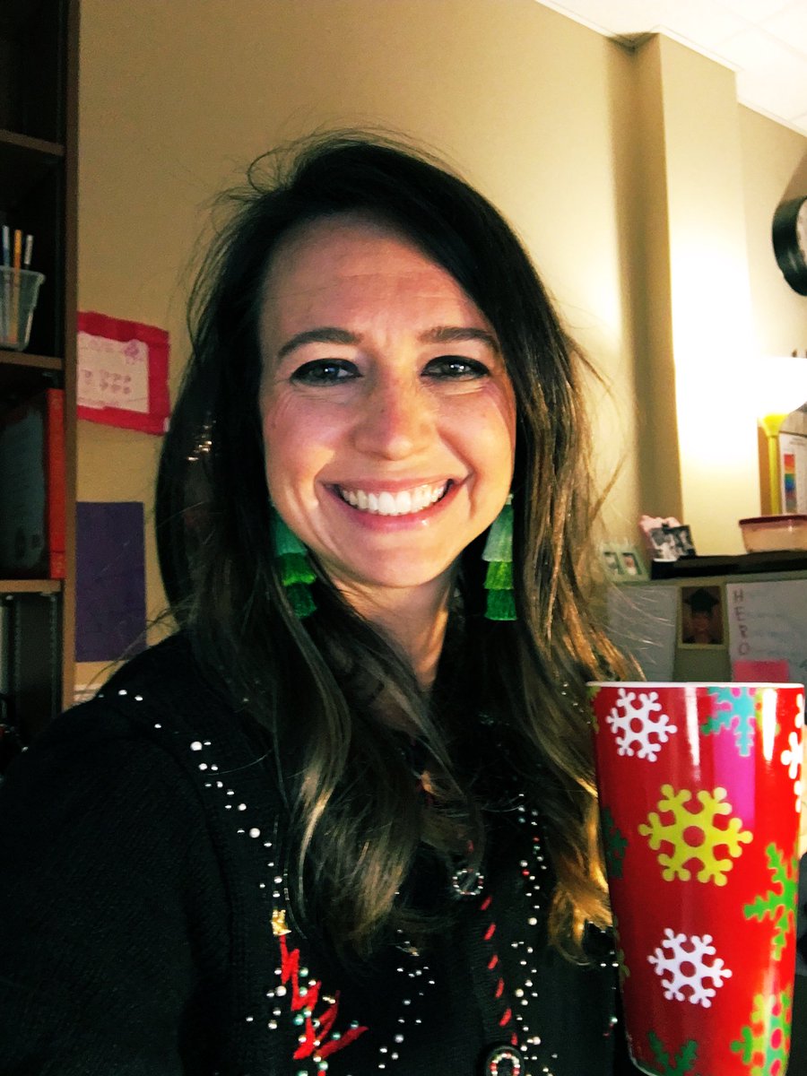 Mrs_MorganDavis's tweet photo. Two in one! Wearing my Christmas sweater and drinking from a Christmas mug #patriotelfiechallenge @jacktylerisd https://t.co/eJxRXAP7Ir
