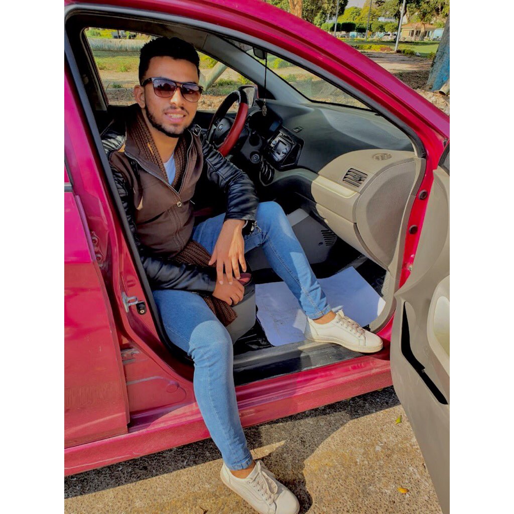Mo_MohamedAli_6's tweet photo. Nice day “..🖤 https://t.co/2PVdi6rnAe