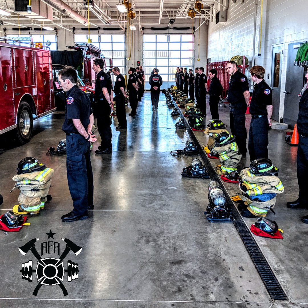 americanfireap's tweet photo. Do you remember your first day of academy?
.
Lets hear about it! Leave us a comment!
🚒🔥👩‍🚒
.
#firefighters #firefighter #fire #firefighting #fireman #brotherhood #firedepartment #thinredline #fireacademy https://t.co/l3LDcWCZNp