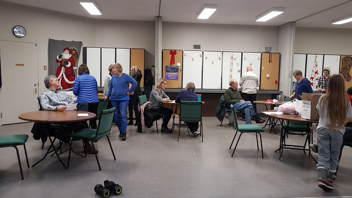 ChalmersCentre's tweet photo. We are at Three Willows United Church in #Guelph ready to receive some Christmas bags!!
#CCSCdonations #CCSCvolunteers https://t.co/2gLcsnSO6I