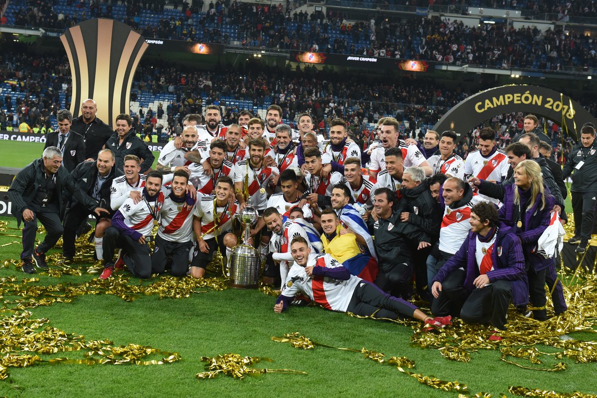 RiverPlate's tweet photo. Simplemente, el Más Grande de la Historia. 

#LaCopaEterna 🏆 https://t.co/PRwfkXN8tY