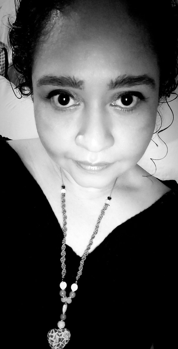 revistalainfo's tweet photo. Linda tarde amigos
Les encargo seguir a @MasQueLetrasOfi proyecto en conjunto con mi productor estrella @NegaAresJT y que pueden escuchar en #iVoox y @EmisorRadio
#MasQueLetras
#SoyTuFan 🖤🖤 https://t.co/bxToDDly3q
