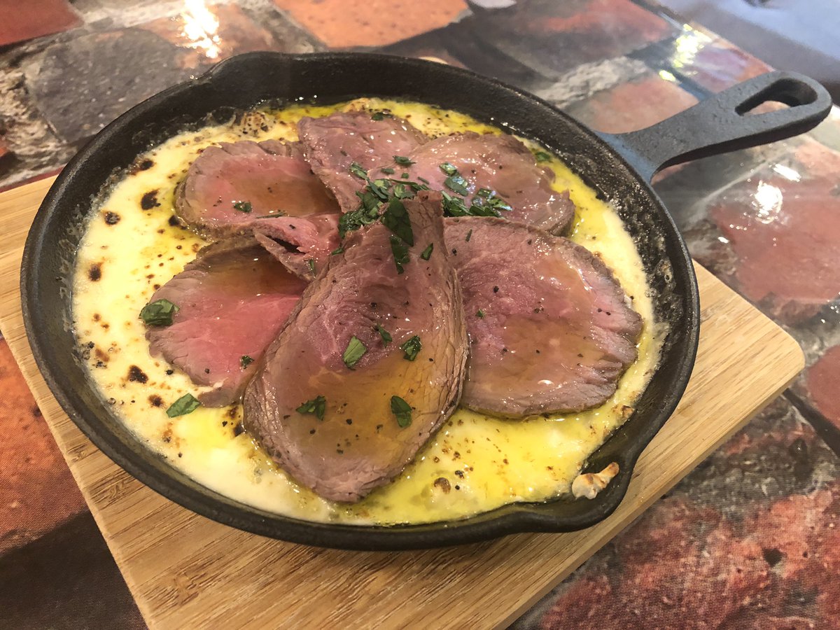 もも En Twitter 友安製作所 大阪 天王寺 ローストビーフのチーズソースドリア ブラックベイクドチーズケーキ 2 3階はインテリアのお店で 店内がとっても可愛い ドリアは小さめサイズですが チーズたっぷりで満足感あり 食後はカフェラテとオレオ入りの