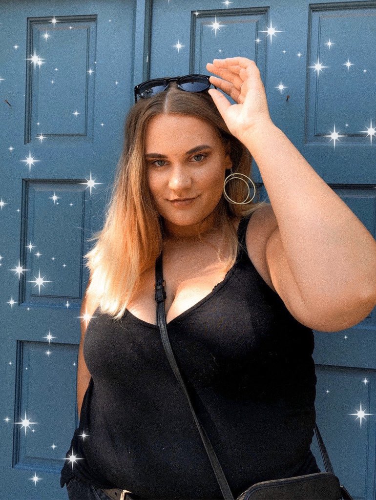 ★ Meet the 2020 Vice President of Recruitment ★
Meet Audrey Townsend. She is Leo sun and a Pisces moon and is a sophomore majoring in Psychology and Sociology. Congratulations, we can’t wait to see all the amazing things you will do for CPC!