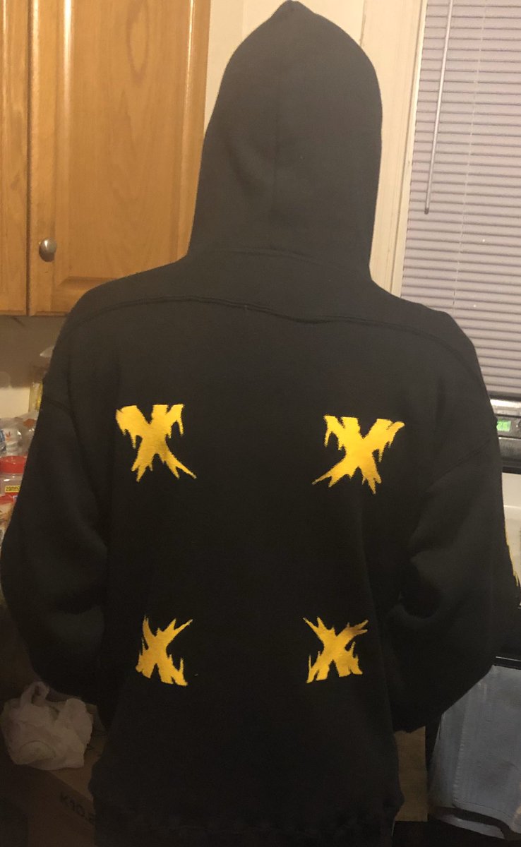 MyBadDesigns tweet picture