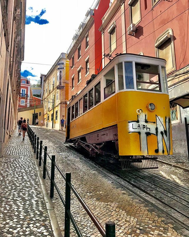 Beautiful Lisbon #visitportugal #lisboa #lisboaportugal #lisboa🇵🇹 #lisbon #lisbonportugal #lisbonlovers ift.tt/2LDeTqM