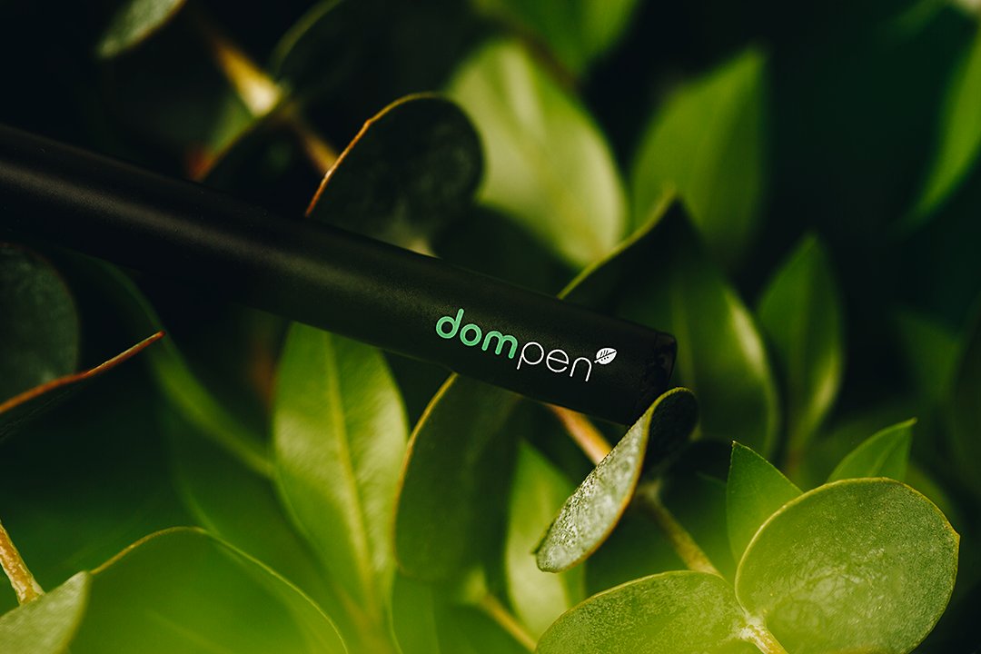ShopPlanet13's tweet photo. Believe in the future. Committed to building a transparent and reliable experience, DomPen's high quality vape products provide an unmatched exhale.
Keep out of reach of children. For use only by adults 21 years of age and older. #PLTH #planet13 #rollwithus #DomPen https://t.co/di6IREId4q