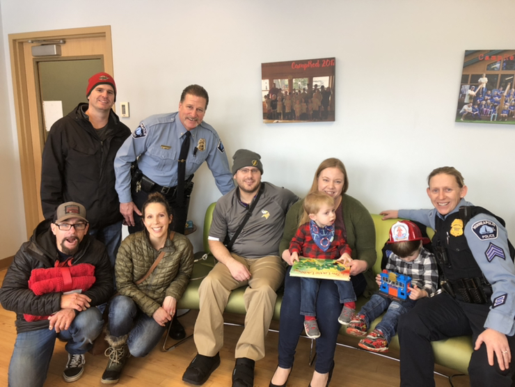 EGallesKSTP's tweet photo. The holidays come early to the burn unit at The Hennepin Health Care Burn Center today... tune in tonight at 5... https://t.co/vlfsCBNPeX