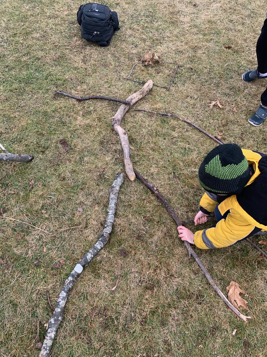 SDE_School's tweet photo. Grade 4/5 explored ratios by working together to construct a ‘stick man’ to scale. It was so much fun!  @OutDrClassroom https://t.co/mQ0E6Xk4LE