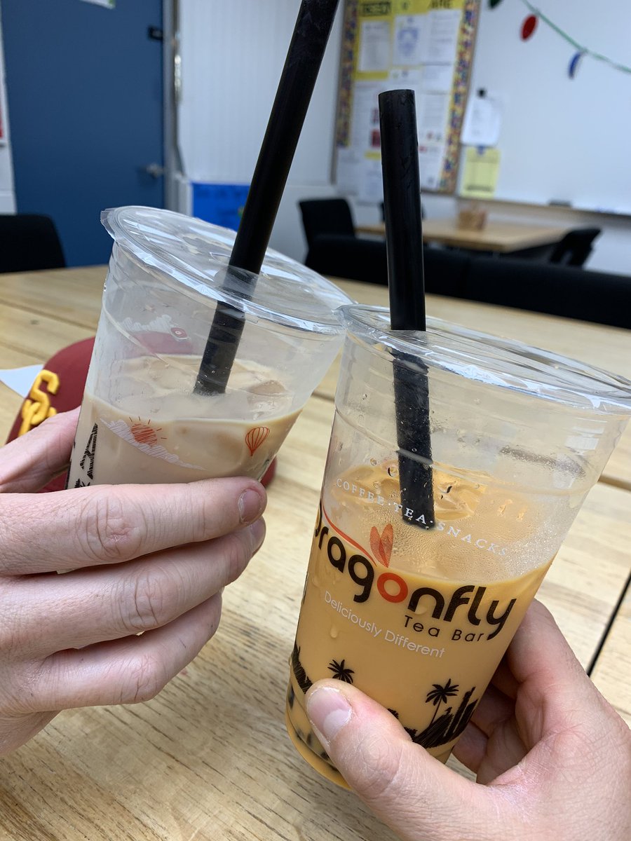 mryouteach's tweet photo. Thank you killian admin for making our Reading PD memorable and spectacular.  Got Boba?? 😊😎😋😊😎🤓🤓@killianschool @RowlandSchools https://t.co/0moouampJC