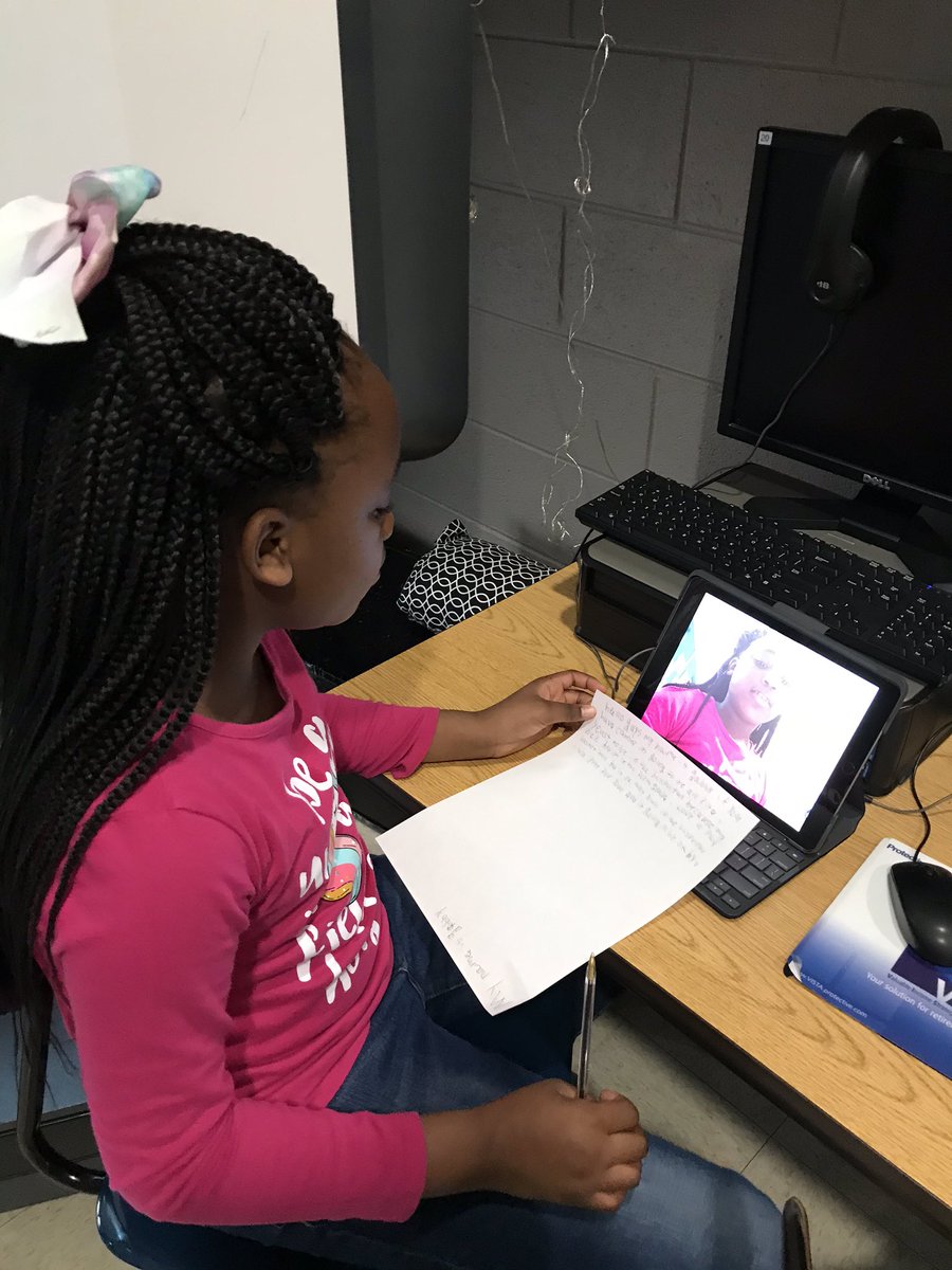 MsEnglish101's tweet photo. Today, scholars at Minor (@Minor_Mustangs) created Holiday well wishes for the phenomenal children at @ChildrensAL. Holiday jokes, joyful songs and seasonal cheer were captured in each #Clips creation ! #VidsForKids #EveryoneCanCreate https://t.co/cR98DXjvr7
