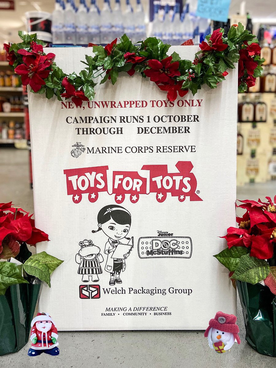 5PointsBottle's tweet photo. Did you know your Toys for Tots gift is given to a parent so THEY can be the gift giver💝 Count us in on making a difference. Let's see this iconic box overflow this year! https://t.co/jsrBDawhm1