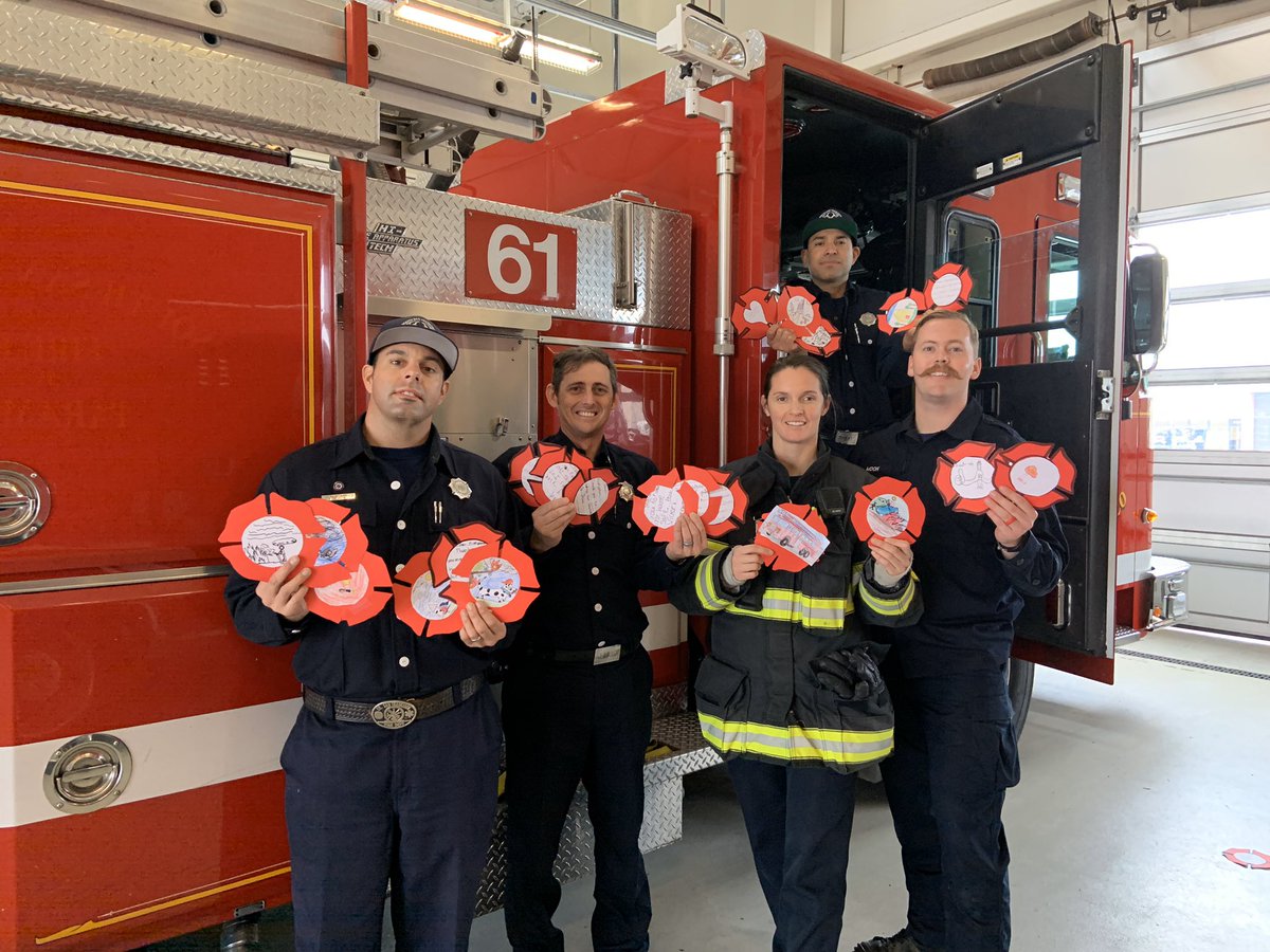 SSFFire's tweet photo. Thank you Mark West Elementary School in Santa Rosa for your sweet notes our firefighters truly appreciate them. #kincadefire #ssffd https://t.co/yNmPtDUt01