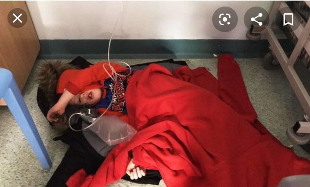 No disrespect 2 the poorly lad on the floor,2 me it looks like he is lay next to a bed in A&amp;E!!! <a href="/SkyNews/">Sky News</a> <a href="/NHSuk/">NHS</a> <a href="/NHSEngland/">NHS England</a> #boyonfloor #NHS is this a case of biased media..either way it looks to me he is on the floor next to a bed and the media have blown it out of proportion