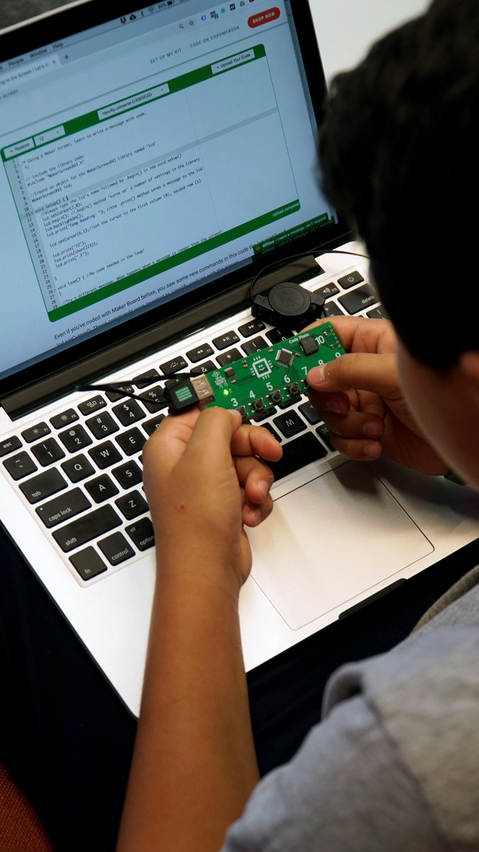 gaynycdad's tweet image. Code Piano Giveaway! Teach Kids Coding, From @LetsStartCoding! #LetsStartCoding #Coding #gifts #holidaygiftguide gaynycdad.com/2019/12/code-p…