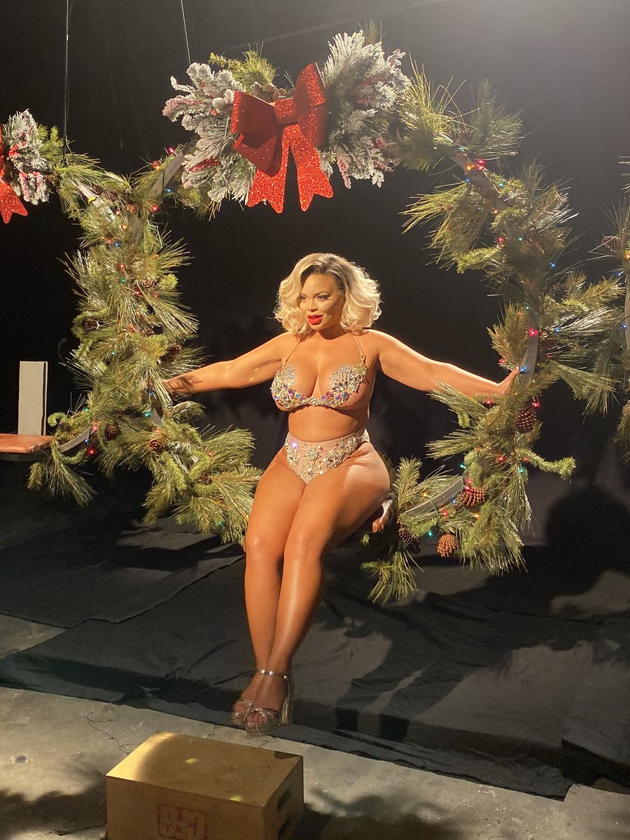 Merry Christmas to you🎁