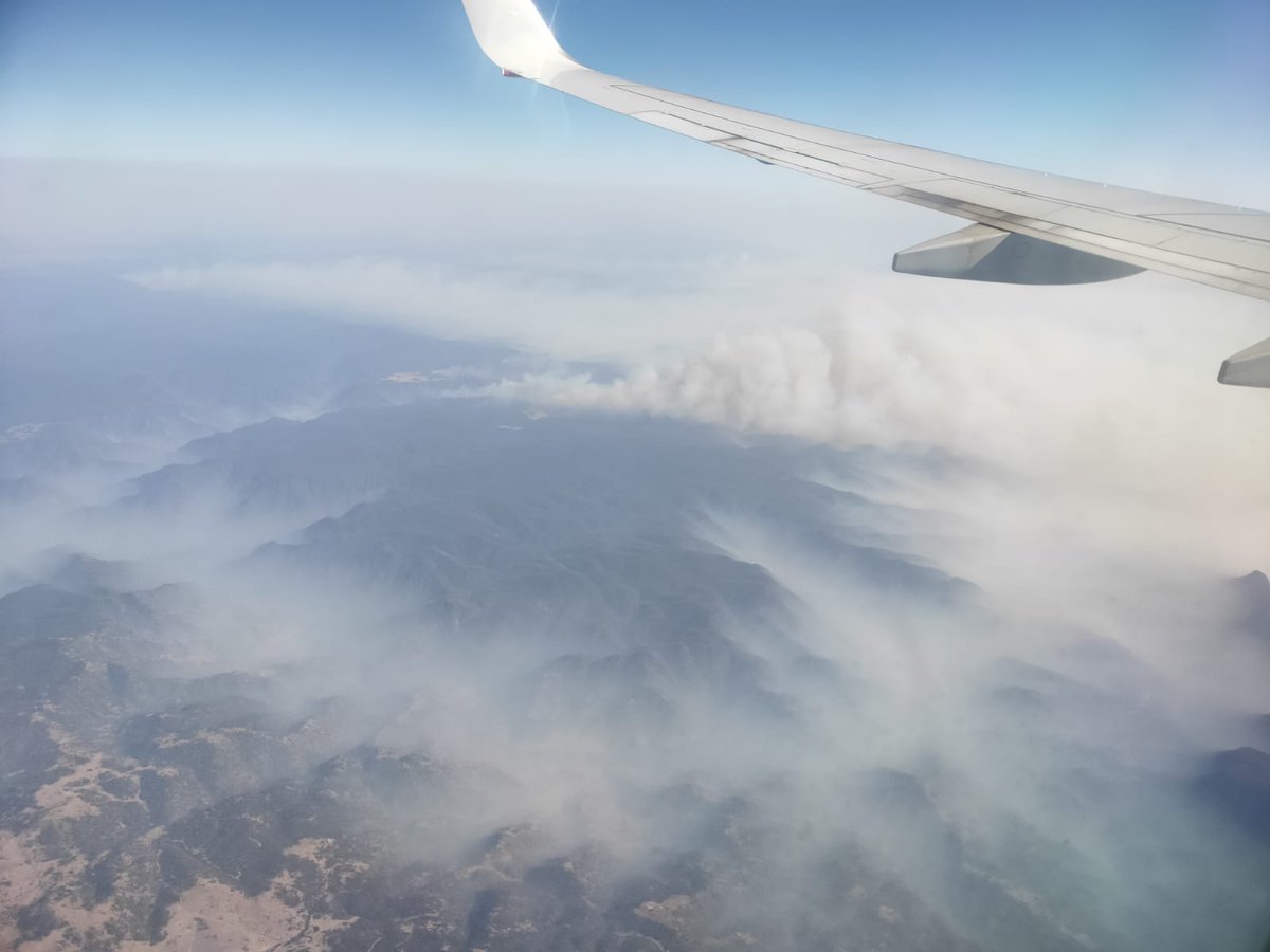 dbeek101's tweet photo. This is not how and what we want to see when we fly over the Blue Mountains this morning...@bnhcrc @TonyPeacock28 @ChrisBeattieSES @AndeGiss @AFACnews @AIDR_News https://t.co/ZFG4Bh6J2h