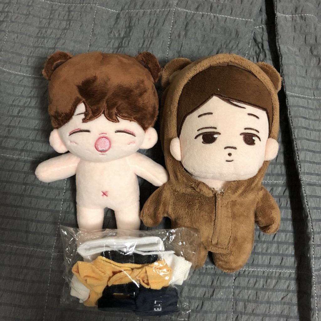 ydrd_exo's tweet photo. 엑소인형 세훈인형 카이인형 양도합니다!
꼬까즈후니 각1.2
오사원 1
세우 3
베돌후니 2.5
훈삐 1
허니니니+베돌니니 = 4.5
+배송비0.3

인증가능합니당 디엠주세요~ https://t.co/a33dkj5yfl
