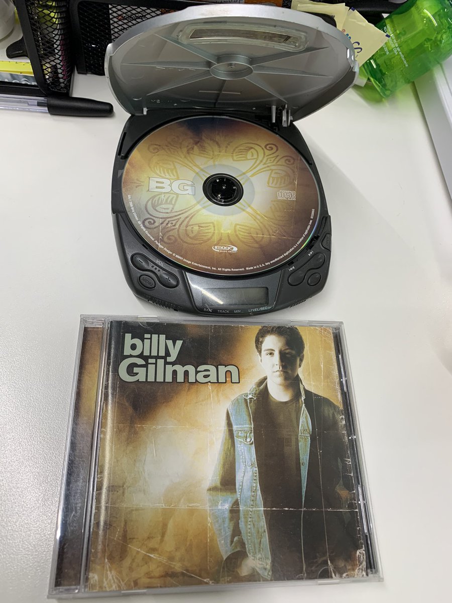 jongypsie1's tweet image. I really love my cd by @BillyGilman 💿 #BGarmy #Lovemusic #physicalcd’s