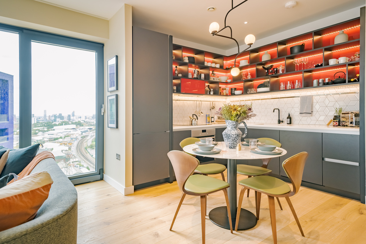 Fancy winning an apartment in London worth £695,000 (€815,000) for €100? That's what <a href="/clubrossie/">Club Rossie</a> are giving one lucky person the chance of winning😀Get your ticket &amp; you could be the owner of a luxury apartment on London City Island! Find out more 👉🏼 winahomeinlondon.com