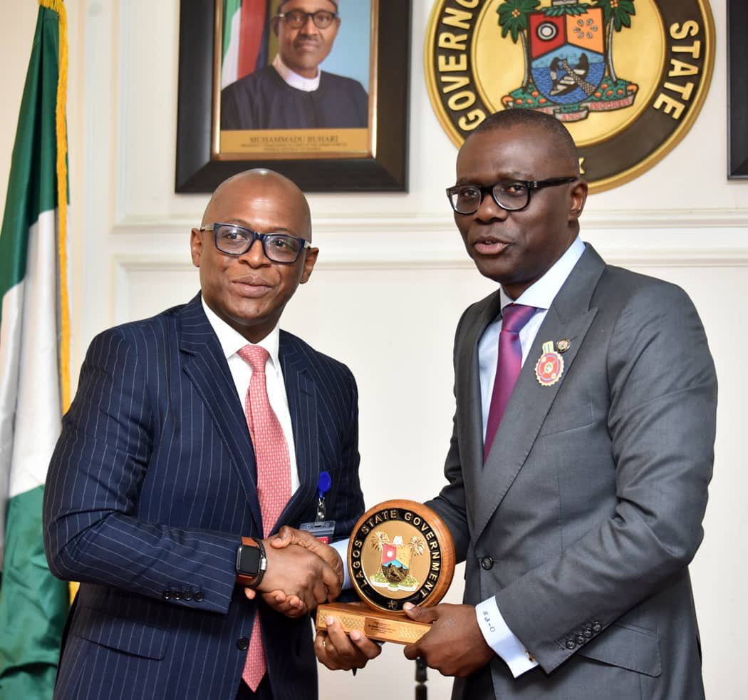 bayosanni's tweet photo. Today, my team &amp; I had the pleasure of being hosted by Mr G. @jidesanwoolu during a courtesy visit to Alausa, reiterated Oracle’s commitment to solidifying the 20 year long relationship whilst supporting the state in its drive to become a smart city with technology @ the Centre https://t.co/3cyLnTNkax