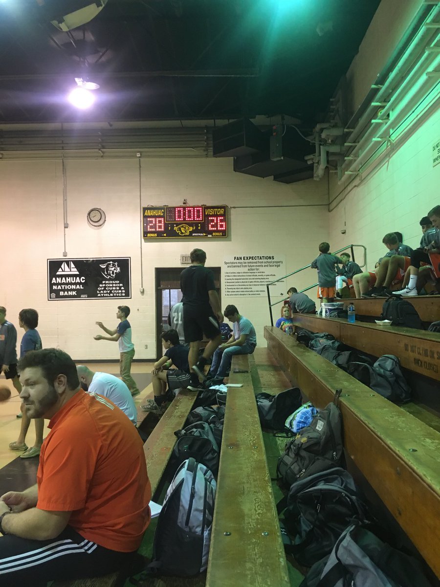 Anahuac_MS's tweet photo. 7th Grade B win! https://t.co/gdoctLJYGY