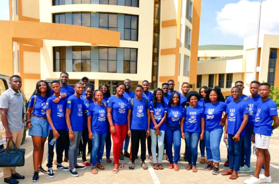 ug_debate's tweet photo. When they see us.
#Legon4Gold๐! #PAUDC19
@Akofena2019 @sports_ug @Campus360_daily
@univers1057fm @focusfmknust https://t.co/mHSAP3RQ2K