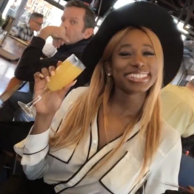 Smiles and Mimosas 🥂 No that is NOT MY SUGAR DADDY🤣 https://t.co/nbtbNdYG2U<a href="/tag/mvsales"class="tags"><span>#mvsales</span></a>
