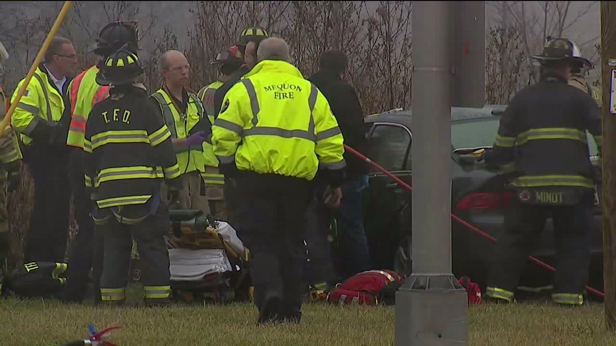 Mequon, Milwaukee police investigate fatal crash on County Line Road