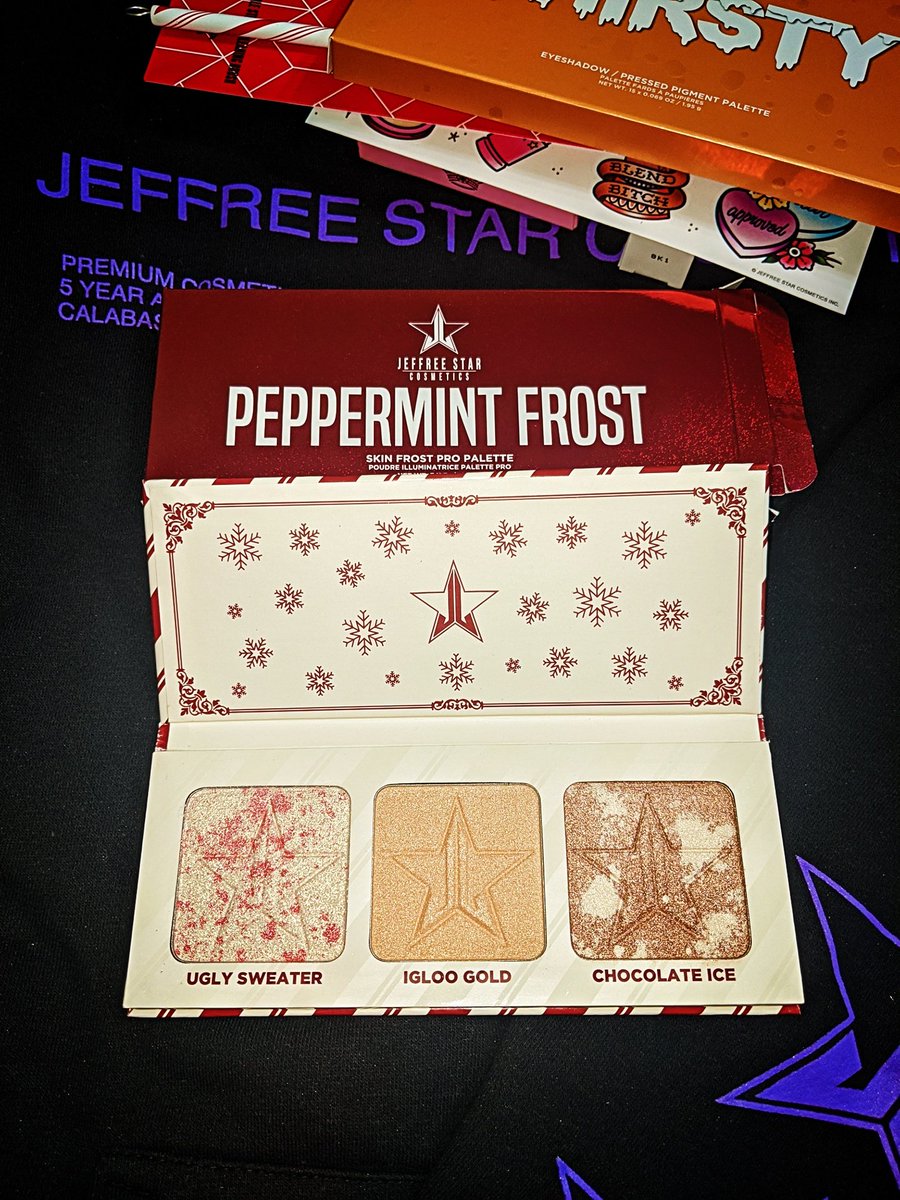 IT SMELLS LIKE PEPPERMINT 😍 I can't wait to try it! #JeffreeStarCosmetics #PeppermintFrost @JeffreeStar
