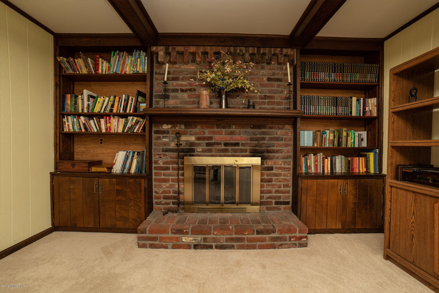 HommatiNetwork's tweet photo. 3007 Weather Way, Louisville, KY 40220

https://t.co/elKU4N4nng

#Hommati #LouisvilleKyRealtor #KentuckyHomes #RealEstateKY #LouisvilleKYRealEstate #LouisvilleKYRealtor https://t.co/zPdbCUgmbO