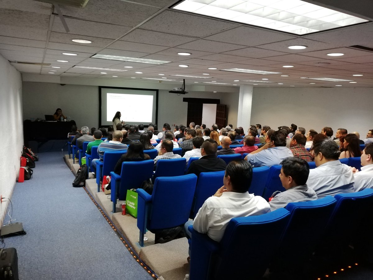 de_totalplay's tweet photo. Evento de integración 2019 #constancia_mas_trabajo_x_actitud_igual_exito https://t.co/CYBGcN4Nyr