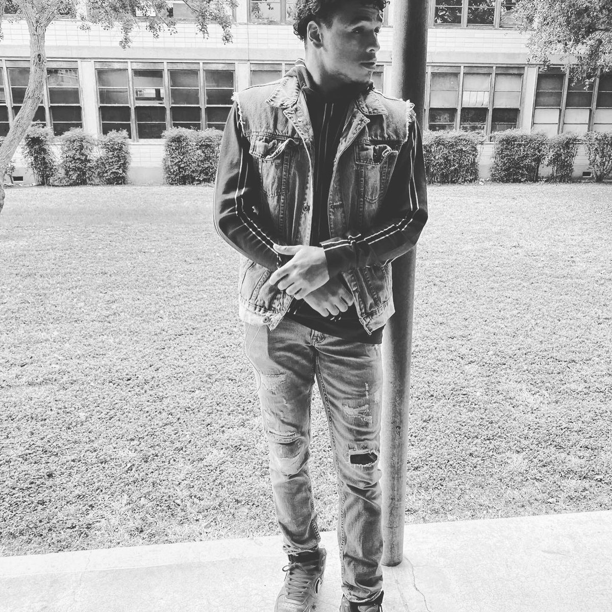 Hopefully I see 18🖤😞