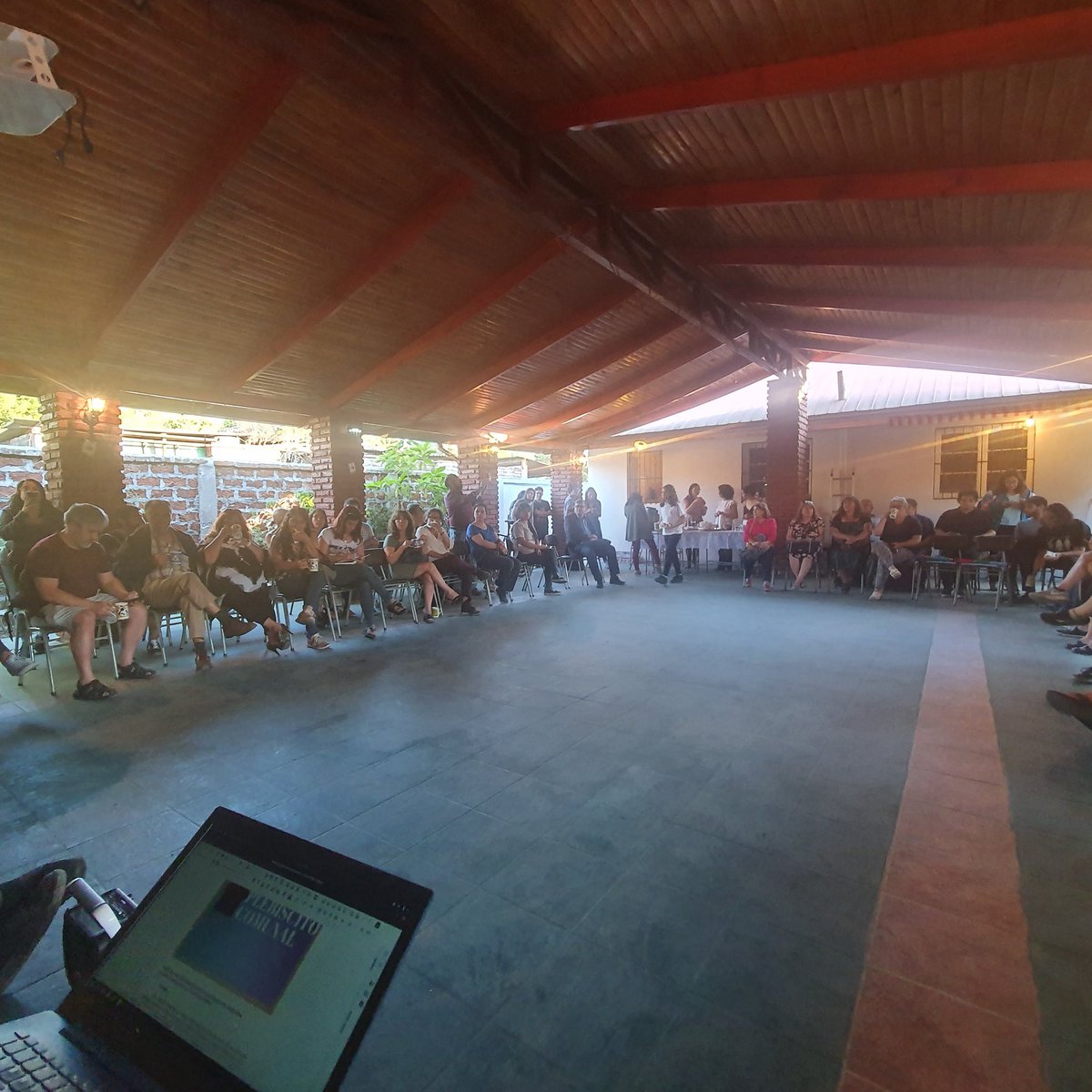SbUnidad's tweet photo. Gran convocatoria en asamblea de organización de plebiscito comunal
#AC https://t.co/tA8eJTHloV