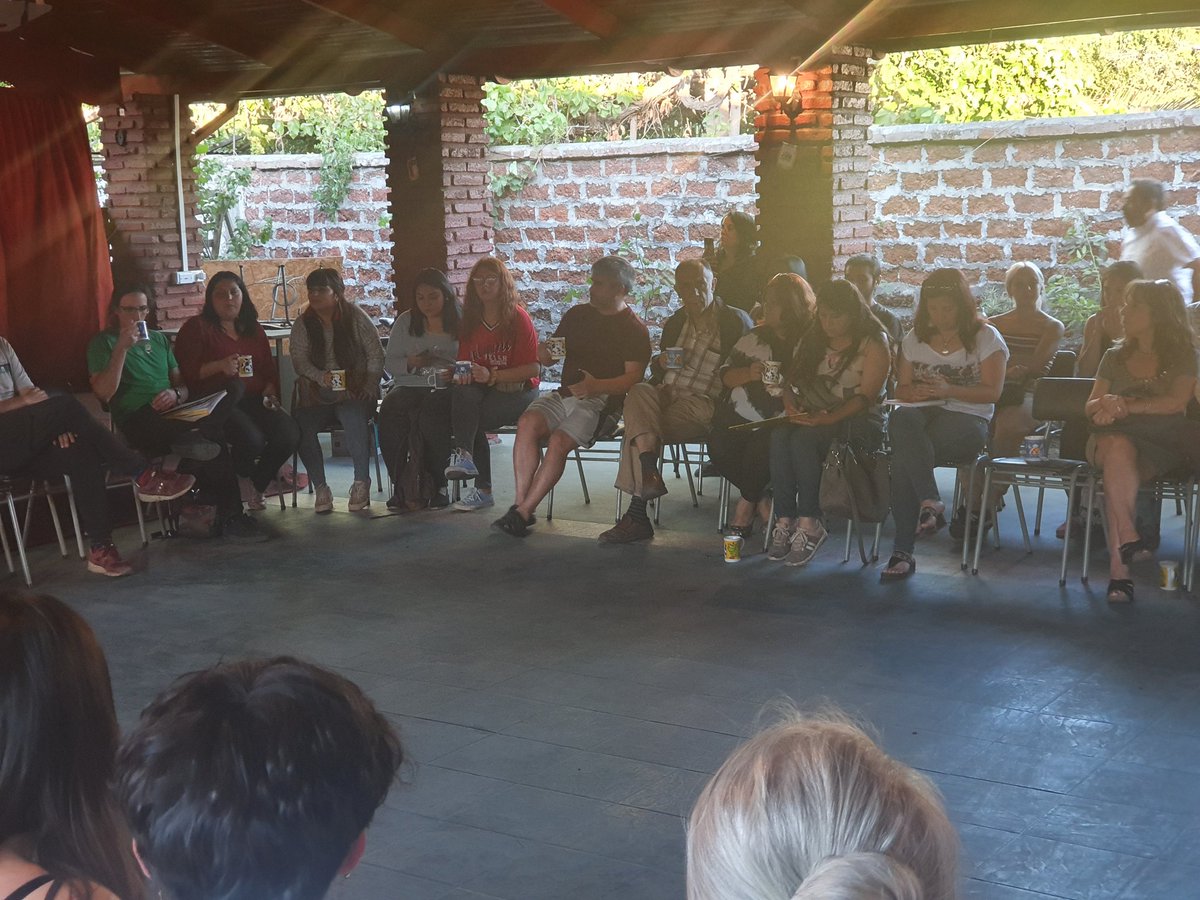SbUnidad's tweet photo. Gran convocatoria en asamblea de organización de plebiscito comunal
#AC https://t.co/tA8eJTHloV