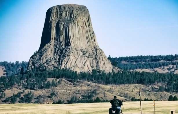 Devils Tower National Park tweet media