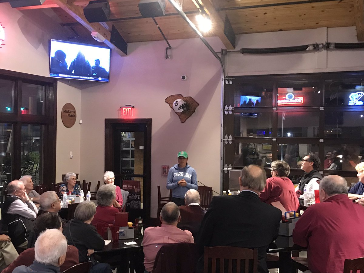 ColaTipOffClub's tweet photo. Coach Staley giving the Tip-Off Club some insights into her skills in the kitchen cooking spaghetti (and talking about basketball of course). @GamecockWBB https://t.co/zHukdZ3KIW