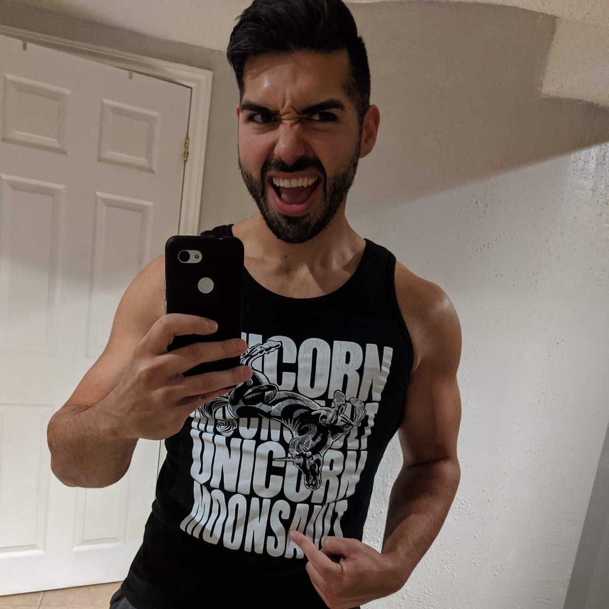 MMoonsault's tweet photo. Our friend @jordan_palooza sent this one over to the castle. His tanktop for workouts helps him to look even more gorgeous.
#tanktop #Tshirt #tee #streetwear https://t.co/CgTeLhfnP4